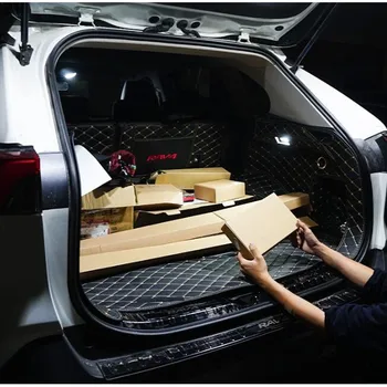 Zadní výklopné dveře camping světlo Pro TOYOTA RAV4 2019-2020 čtení v autě světla LED, zadní dveře osvětlení 10W 6000K