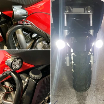 Motocyklové LED Reflektor Bílé světlo Motocykl Řízení Reflektor Pro Honda Goldwing 1800 GL1800 ABS F6B honda silver wing 600