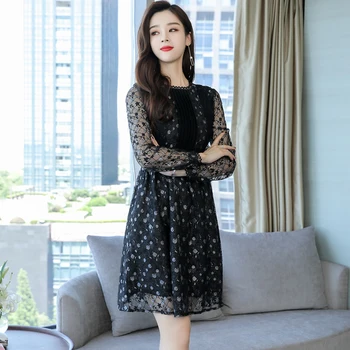 Korejské Ženy Bodycon Sexy Růžové Krátké Šaty 2021 Podzim Zimní Nové Plus Velikost Vintage Krajky Černé Mini Šaty Party Vestido Dráhy
