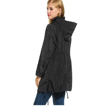 Trenčkot pro ženy 2018 jaro podzim Větruodolná nepromokavá pláštěnka kabát Plus velikost s Kapucí Větrovka ženy topy IOQRCJVH481