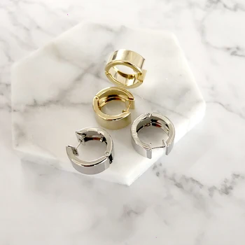 Zlato Kousek Barvy Kovové Malé Hoop Náušnice pro Ženy, Moderní Piercing Huggies Náušnice Minimalistické Kulaté Duté Módní Šperky