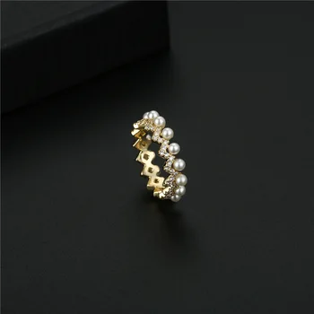 Nové zařízení šipka geometrie diamantový prsten korejská vlna jednoduchý retro čerstvé osobnosti temperament ženy mohou nosit šperky značky