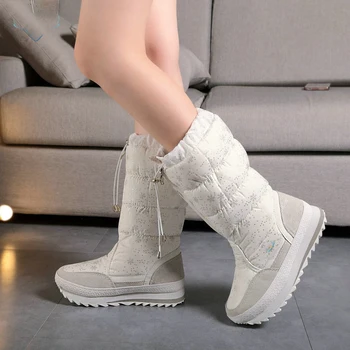 2020 Zimní Vysoké boty Ženy Sníh Boty plyšové Teplé boty Plus velikosti 35-velká 42 snadno nosit holka bílý zip boty žena boty hot