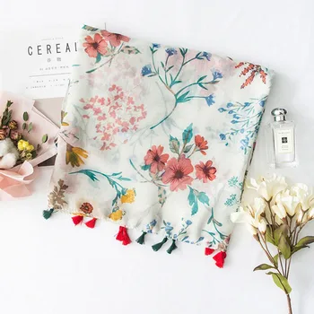 VISROVER 2018 módní letní květinové tisk viskóza šátek s střapce Móda Zábaly a Šály Letní Pláž Hidžáb velkoobchodů